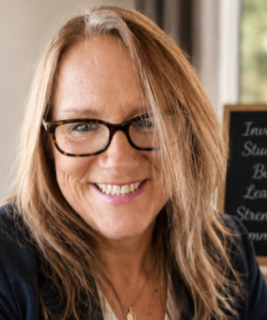 Commissioner Julie Jeric